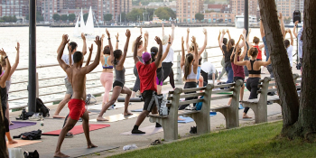 Healthy on the Hudson x lululemon: Yoga