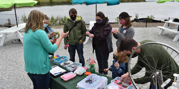 Workshop &ldquo;Art in&nbsp;the Park: Paint A&nbsp;Flowerpot&rdquo;