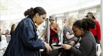 Workshop &ldquo;Back to&nbsp;School Clothes Swap&rdquo;
