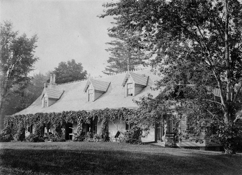Tour &ldquo;Dutch Farmhouse to&nbsp;Victorian Gothic Cottage: The Architecture of&nbsp;The Alice&rdquo;