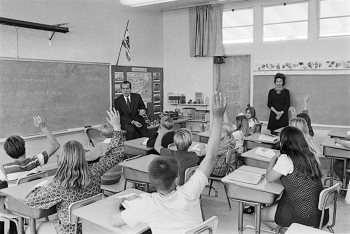 Webinar &ldquo;Civics Education From Nixon Presidential Library-National Archives&rdquo;