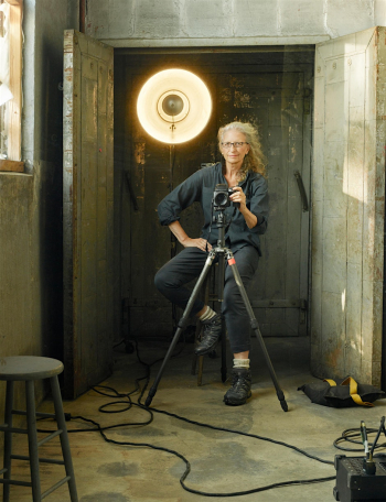 Annie Leibovitz: Women Pop-up Exhibition