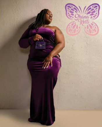 Shana Kelli&rsquo;s Debut Solo Show